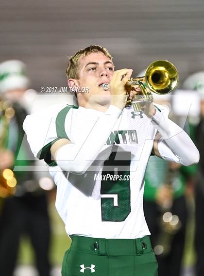 Thumbnail 1 in Electra vs. Santo (UIL 2A Region 2 Bi-District Playoff) photogallery.