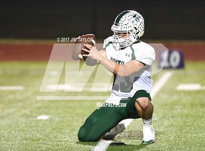 Thumbnail 2 in Electra vs. Santo (UIL 2A Region 2 Bi-District Playoff) photogallery.