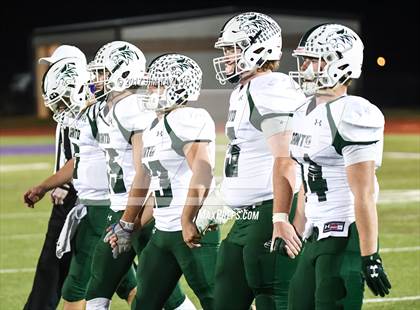 Thumbnail 2 in Electra vs. Santo (UIL 2A Region 2 Bi-District Playoff) photogallery.