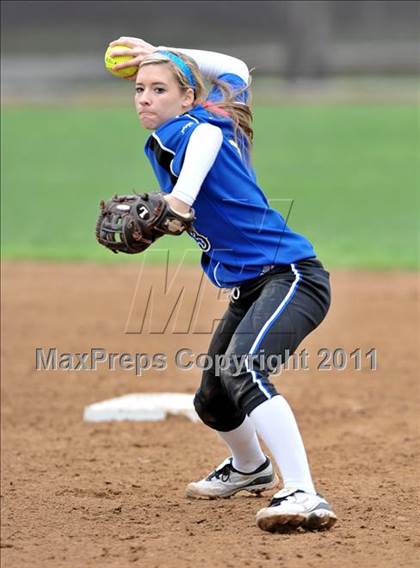 Thumbnail 2 in Hanford West @ Poly (Faster To First Classic) photogallery.