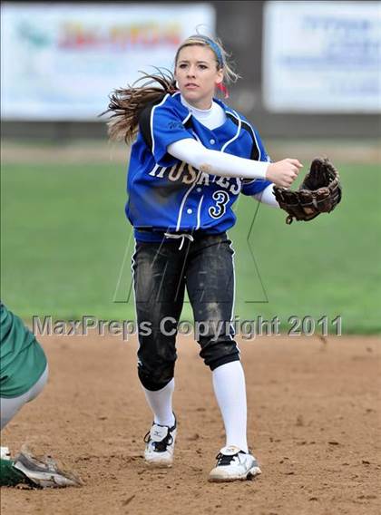 Thumbnail 2 in Hanford West @ Poly (Faster To First Classic) photogallery.