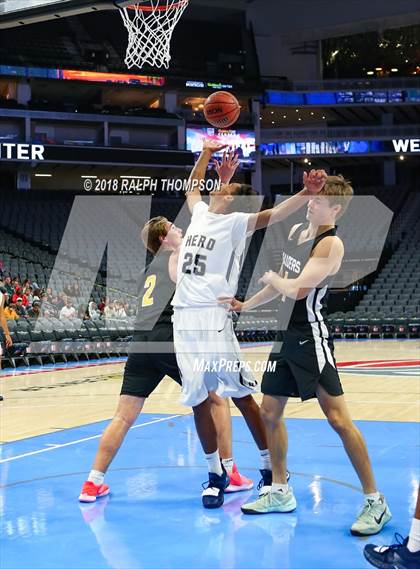 Thumbnail 3 in Elk Grove vs. Rio Americano photogallery.