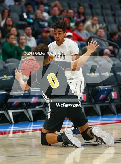 Thumbnail 1 in Elk Grove vs. Rio Americano photogallery.