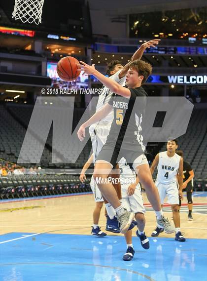 Thumbnail 2 in Elk Grove vs. Rio Americano photogallery.
