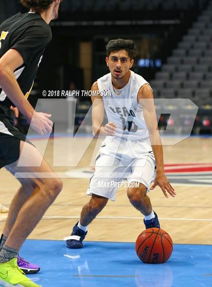 Thumbnail 1 in Elk Grove vs. Rio Americano photogallery.