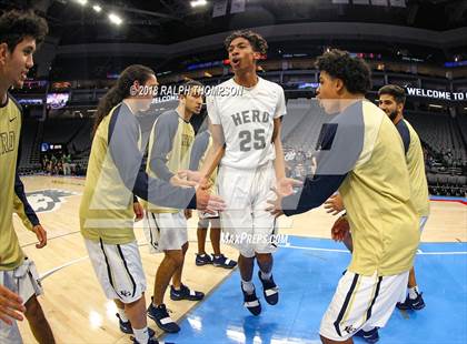 Thumbnail 3 in Elk Grove vs. Rio Americano photogallery.