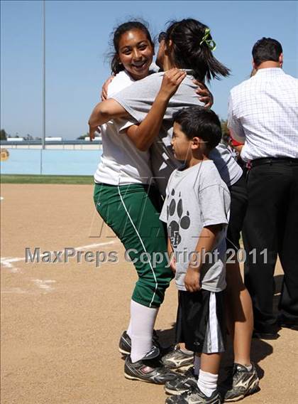 Thumbnail 2 in Northridge Academy vs. Port of Los Angeles (CIF LACS Final) photogallery.