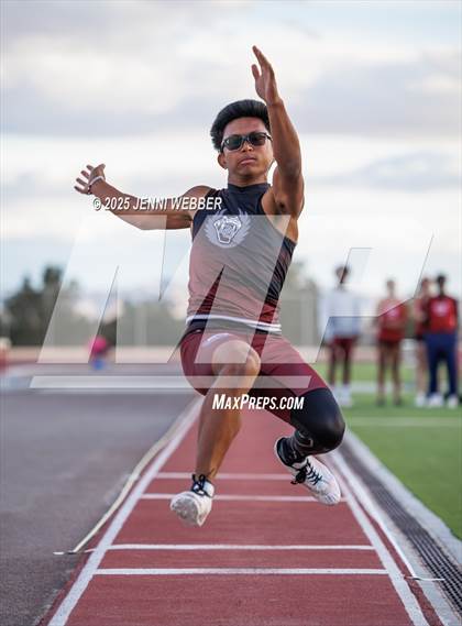 Thumbnail 1 in Spring Valley Weekday #1 (Long Jump) photogallery.