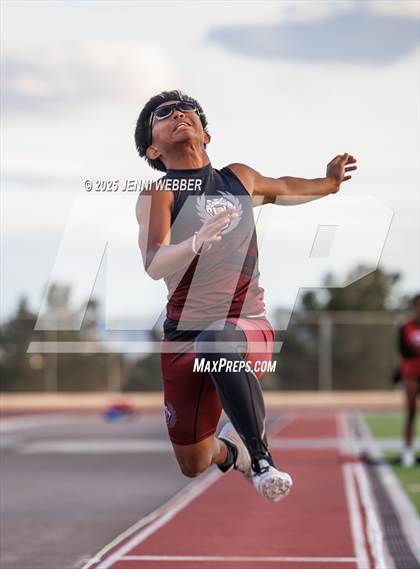 Thumbnail 1 in Spring Valley Weekday #1 (Long Jump) photogallery.