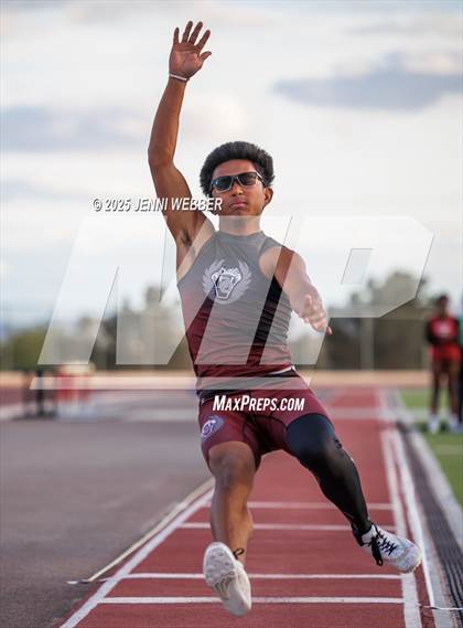 Thumbnail 2 in Spring Valley Weekday #1 (Long Jump) photogallery.