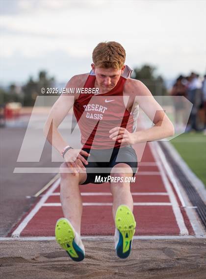 Thumbnail 1 in Spring Valley Weekday #1 (Long Jump) photogallery.
