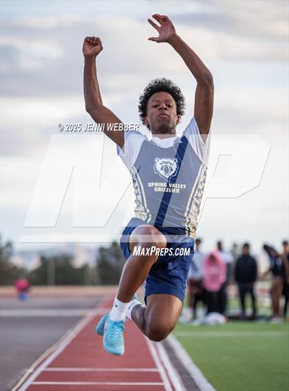 Thumbnail 1 in Spring Valley Weekday #1 (Long Jump) photogallery.