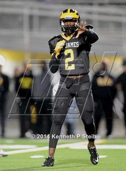 Thumbnail 3 in Many vs. St. James (LHSAA Class 2A Quarterfinal) photogallery.