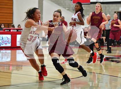 Thumbnail 1 in Esperanza vs. Ayala photogallery.