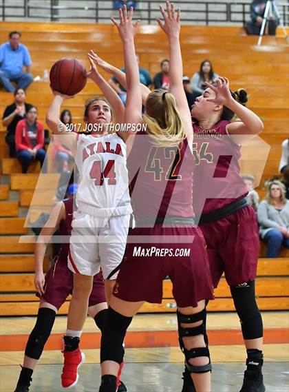 Thumbnail 1 in Esperanza vs. Ayala photogallery.