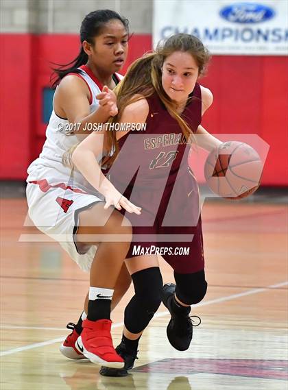 Thumbnail 1 in Esperanza vs. Ayala photogallery.