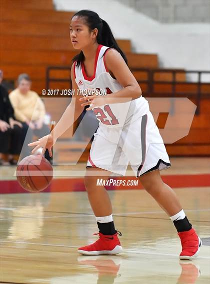 Thumbnail 3 in Esperanza vs. Ayala photogallery.