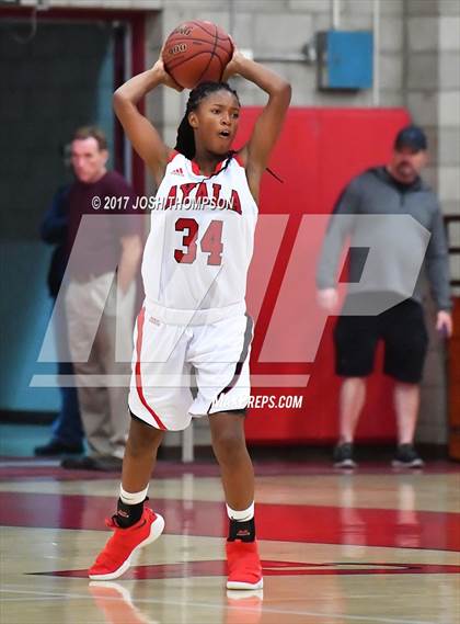 Thumbnail 3 in Esperanza vs. Ayala photogallery.