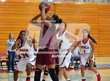 Thumbnail 2 in Esperanza vs. Ayala photogallery.