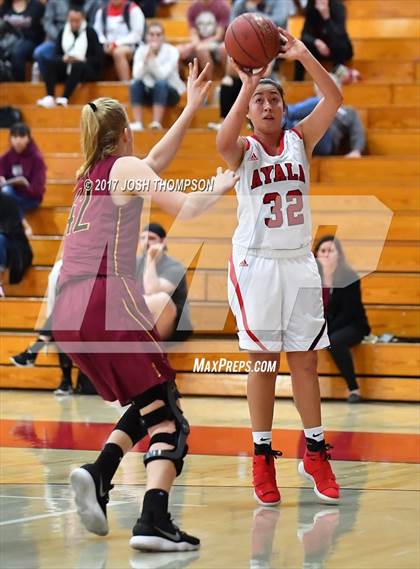Thumbnail 2 in Esperanza vs. Ayala photogallery.