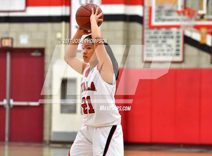 Thumbnail 1 in Esperanza vs. Ayala photogallery.