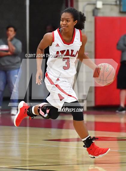 Thumbnail 1 in Esperanza vs. Ayala photogallery.