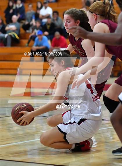 Thumbnail 3 in Esperanza vs. Ayala photogallery.