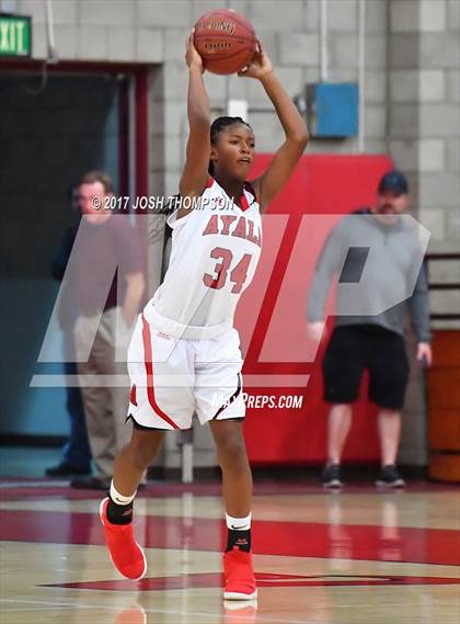 Thumbnail 1 in Esperanza vs. Ayala photogallery.