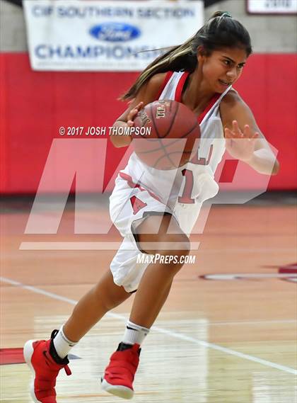 Thumbnail 3 in Esperanza vs. Ayala photogallery.