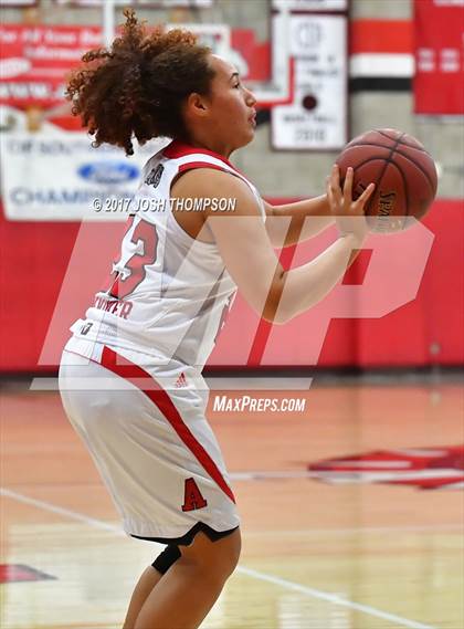 Thumbnail 3 in Esperanza vs. Ayala photogallery.