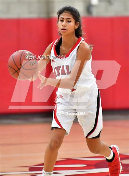 Thumbnail 3 in Esperanza vs. Ayala photogallery.