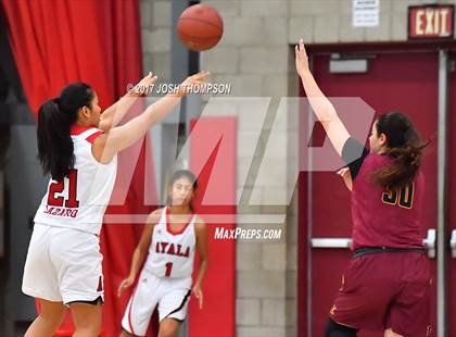 Thumbnail 1 in Esperanza vs. Ayala photogallery.