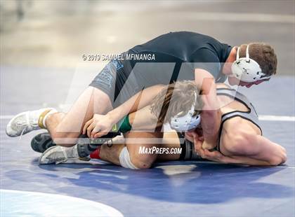 Thumbnail 2 in East vs. Lincoln Southwest (Flatwater Fracas Wrestling Tournament) photogallery.