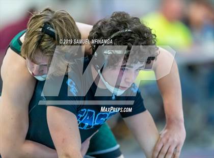 Thumbnail 2 in East vs. Lincoln Southwest (Flatwater Fracas Wrestling Tournament) photogallery.