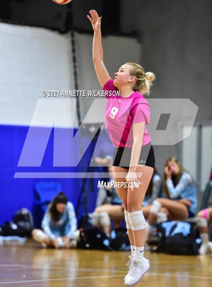 Thumbnail 2 in Tampa Prep vs. Wando (Nike Tournament of Champions) photogallery.
