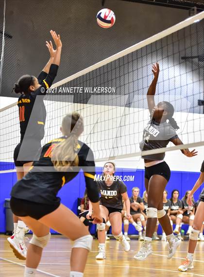 Thumbnail 3 in Tampa Prep vs. Wando (Nike Tournament of Champions) photogallery.