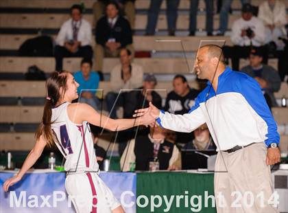 Thumbnail 1 in Haldane vs. Chautauqua Lake (NYSPHSAA Class C Semifinal) photogallery.