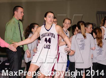 Thumbnail 2 in Haldane vs. Chautauqua Lake (NYSPHSAA Class C Semifinal) photogallery.