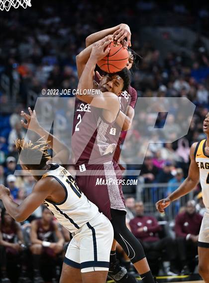 Thumbnail 1 in Silsbee vs Oak Cliff Faith Family Academy (UIL 4A State Semifinal) photogallery.