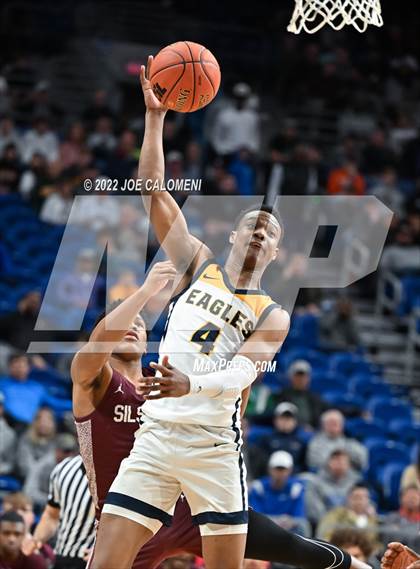 Thumbnail 1 in Silsbee vs Oak Cliff Faith Family Academy (UIL 4A State Semifinal) photogallery.