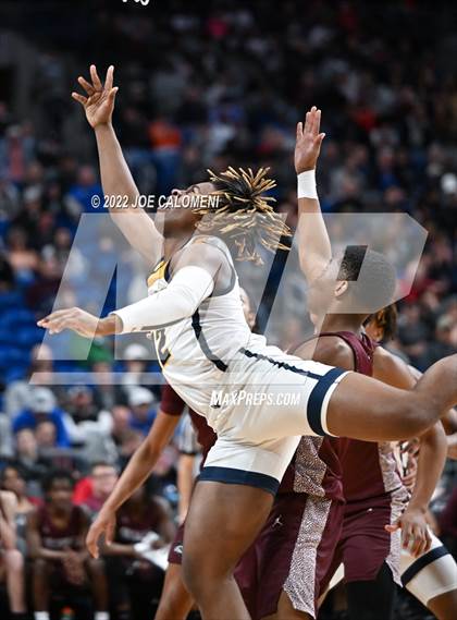 Thumbnail 3 in Silsbee vs Oak Cliff Faith Family Academy (UIL 4A State Semifinal) photogallery.