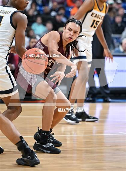 Thumbnail 2 in Silsbee vs Oak Cliff Faith Family Academy (UIL 4A State Semifinal) photogallery.