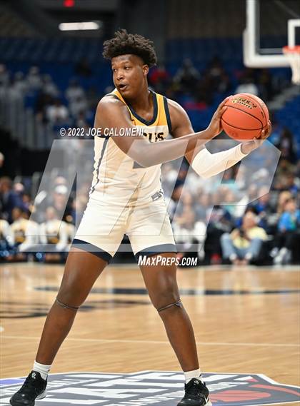 Thumbnail 1 in Silsbee vs Oak Cliff Faith Family Academy (UIL 4A State Semifinal) photogallery.