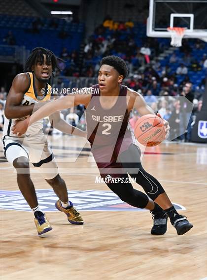 Thumbnail 2 in Silsbee vs Oak Cliff Faith Family Academy (UIL 4A State Semifinal) photogallery.