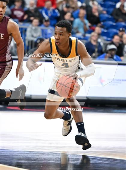 Thumbnail 3 in Silsbee vs Oak Cliff Faith Family Academy (UIL 4A State Semifinal) photogallery.
