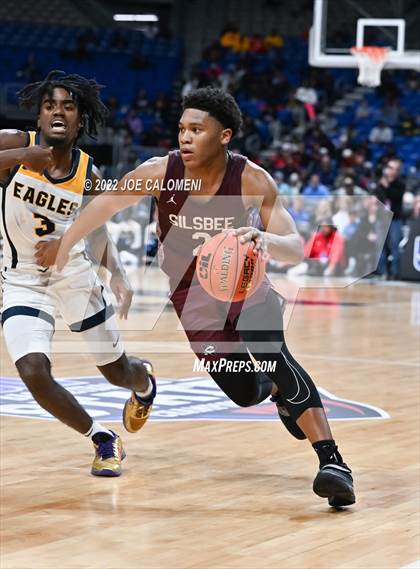 Thumbnail 3 in Silsbee vs Oak Cliff Faith Family Academy (UIL 4A State Semifinal) photogallery.