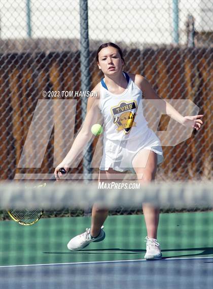 Thumbnail 2 in Longmont vs Thompson Valley (CHSAA 4A Team Dual Round 1) photogallery.