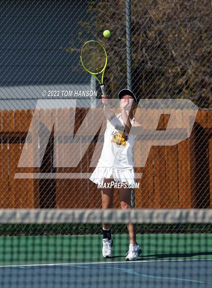 Thumbnail 2 in Longmont vs Thompson Valley (CHSAA 4A Team Dual Round 1) photogallery.
