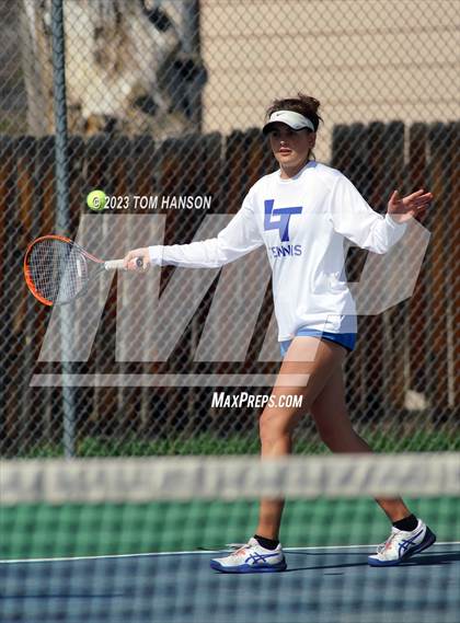 Thumbnail 2 in Longmont vs Thompson Valley (CHSAA 4A Team Dual Round 1) photogallery.