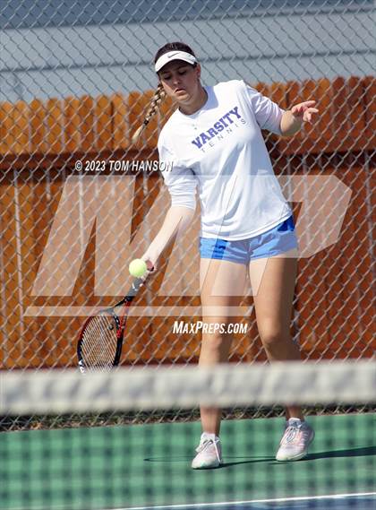 Thumbnail 2 in Longmont vs Thompson Valley (CHSAA 4A Team Dual Round 1) photogallery.